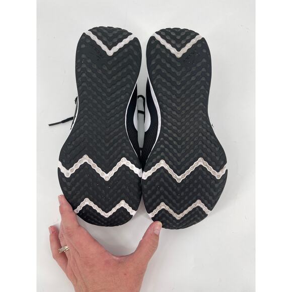 NIKE Women's Revolution 5‎ Running Shoes - BLACK WHITE Size 7.5 - Picture 6 of 6